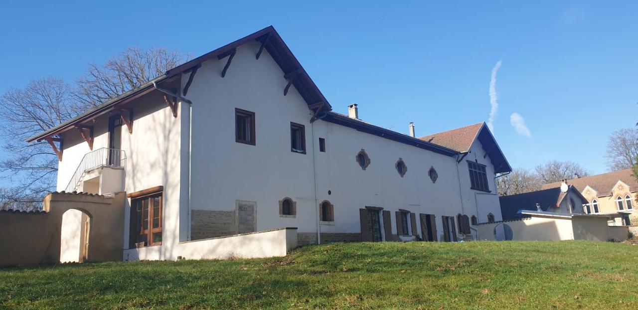 Appartement Aux Domaines D'Automne à Peronnas Extérieur photo